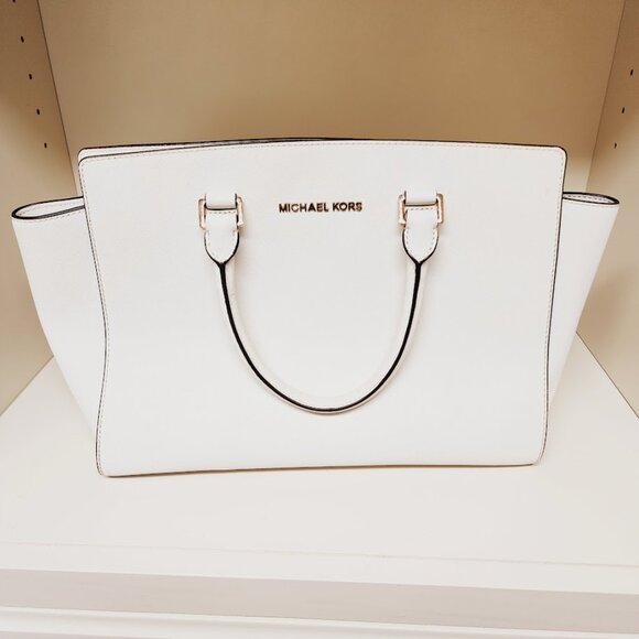 Michael Kors Selma Tote White/Gold with matching wallet - Picture 2 of 13